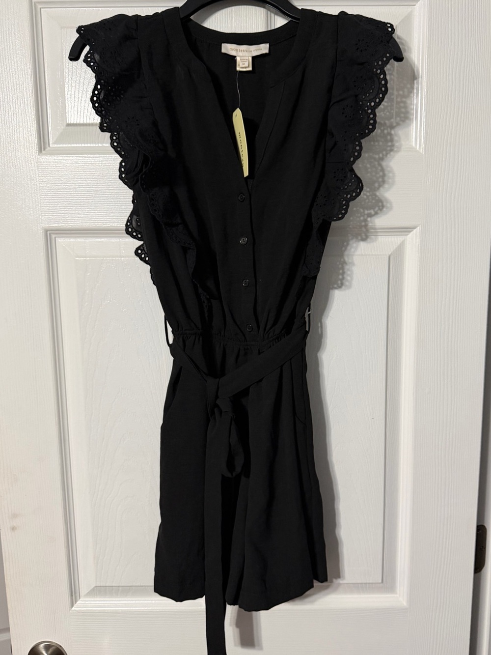 NWT Monteau Los Angeles Casual Eyelet Flutter Sleeve Belted Black Romper